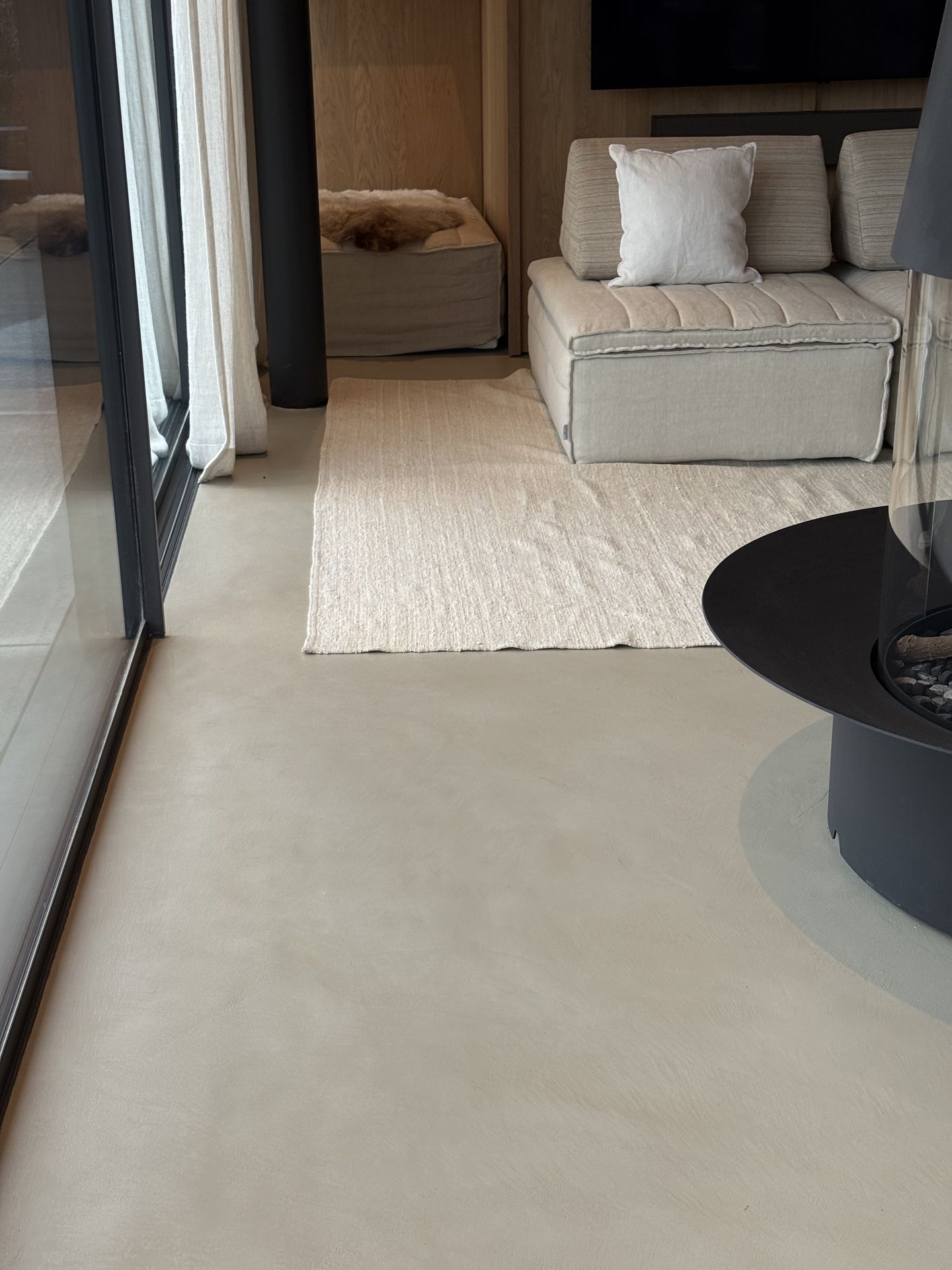  Boden, Wand und Fassade in Mikrozement