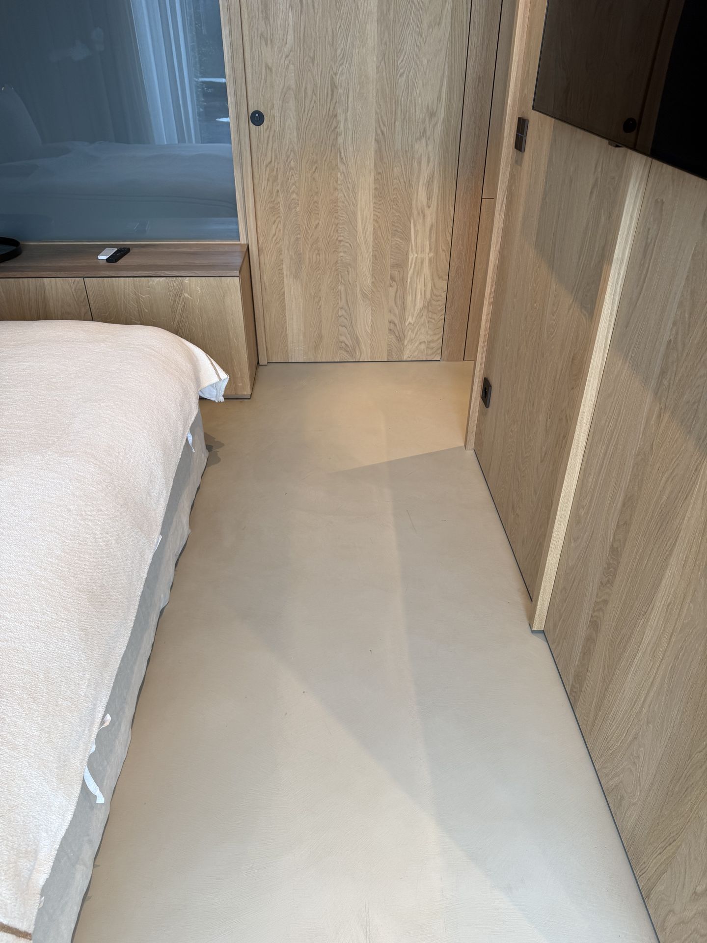  Boden, Wand und Fassade in Mikrozement