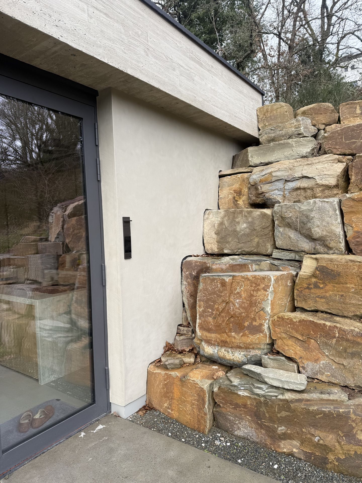  Boden, Wand und Fassade in Mikrozement