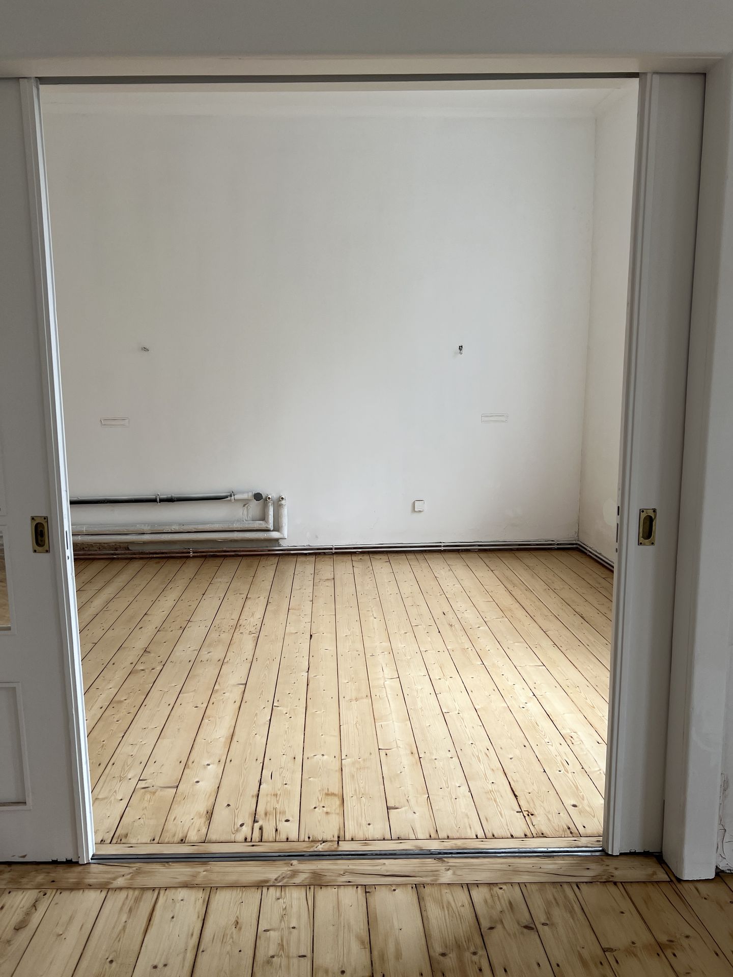 Dielen geschliffen und versiegelt in einem Altbau in Aachen 